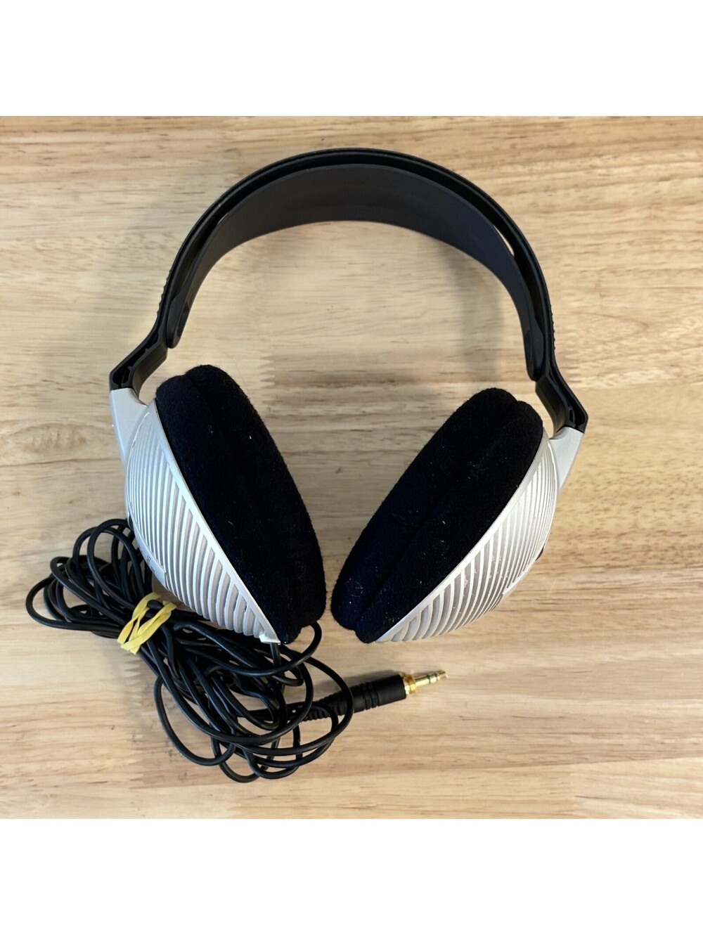 Sony MDR-CD380 Stereo Headphones Wired Over Ear Silver Black HiFi READ CONDITION